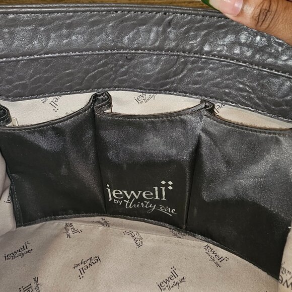 Jewell by thirty-one Pebbled Leather Fashion Week Handbag - Picture 9 of 12